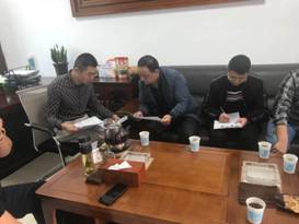 20200927:随后,曾永熙副局长带安监股、水运股相关股室人员。到乐众公司、汽运公司检查囯庆、中秋“双节”前期的安全生产工作。曾局指示:国庆、中秋临近外出务工人员反乡、旅游出行人员增多,安全压力加大,公司班子人员要绷紧安全这个弦,全面开展自查自纠、隐患排查;落实各项规章制度;提高应急处置能力。